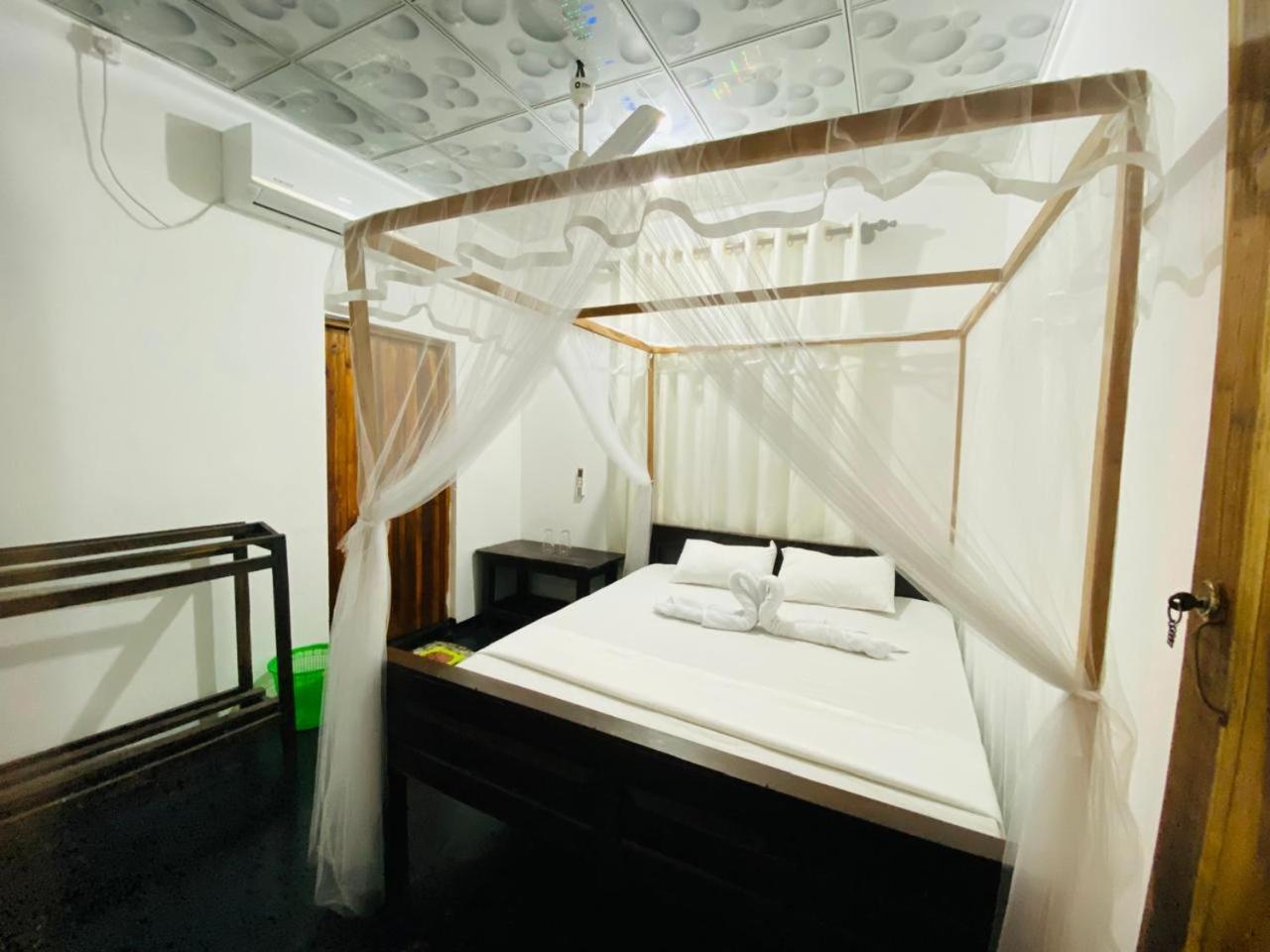 Hotel Kingly Aroma Arugam Bay Zewnętrze zdjęcie