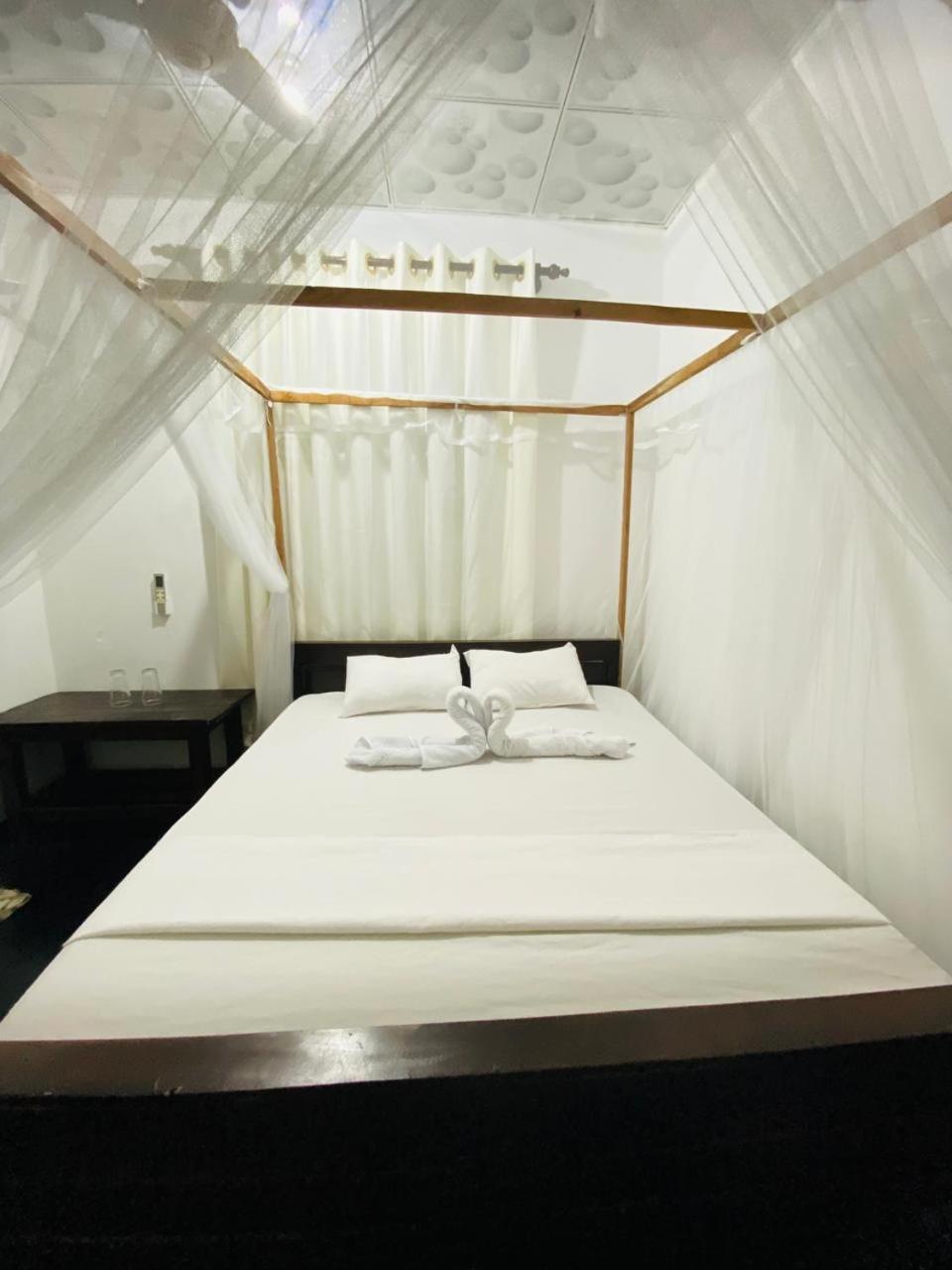 Hotel Kingly Aroma Arugam Bay Zewnętrze zdjęcie